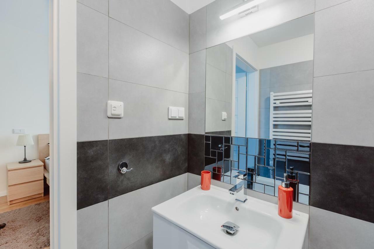Garden Apartment Krasków Εξωτερικό φωτογραφία