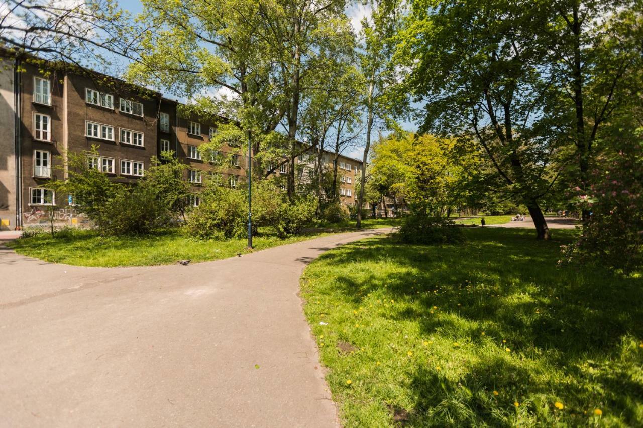 Garden Apartment Krasków Εξωτερικό φωτογραφία